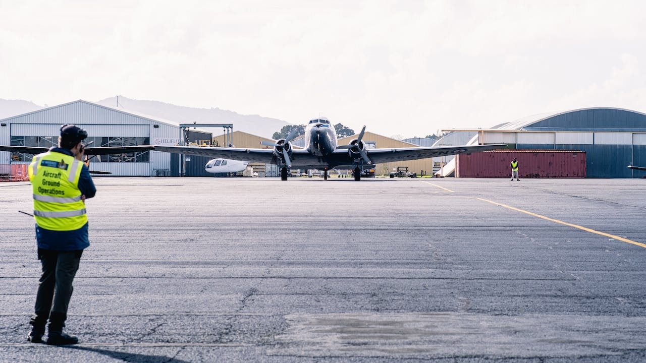 Software For Landing A Plane Crossword Decoding The Best Crossword 