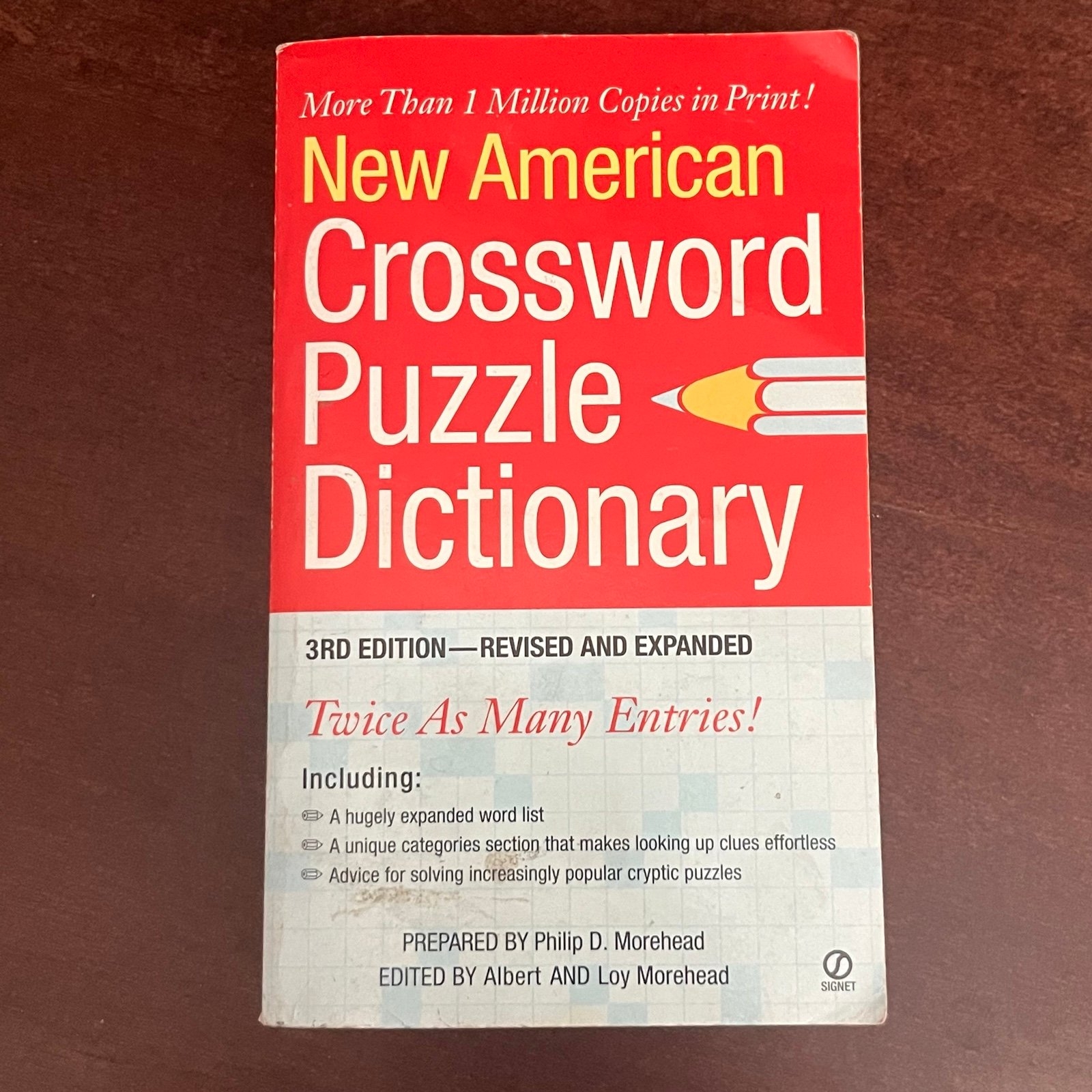 New American Crossword Puzzle Dictionary 3rd Edition 751 Pages 